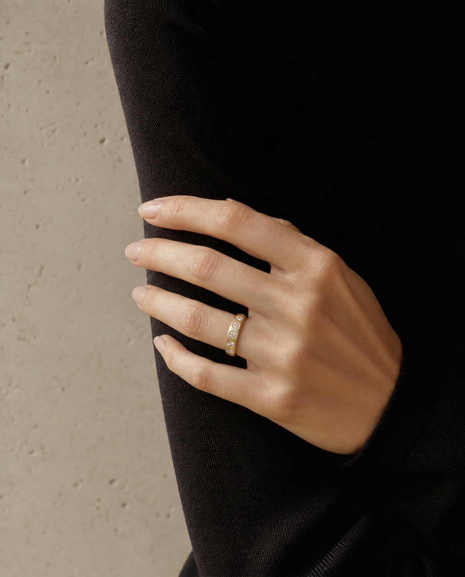 The Everyday, Flush set diamond band by RW